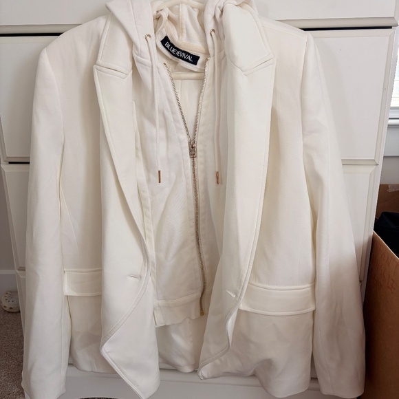 Blue Revival - Picture 4 of 4